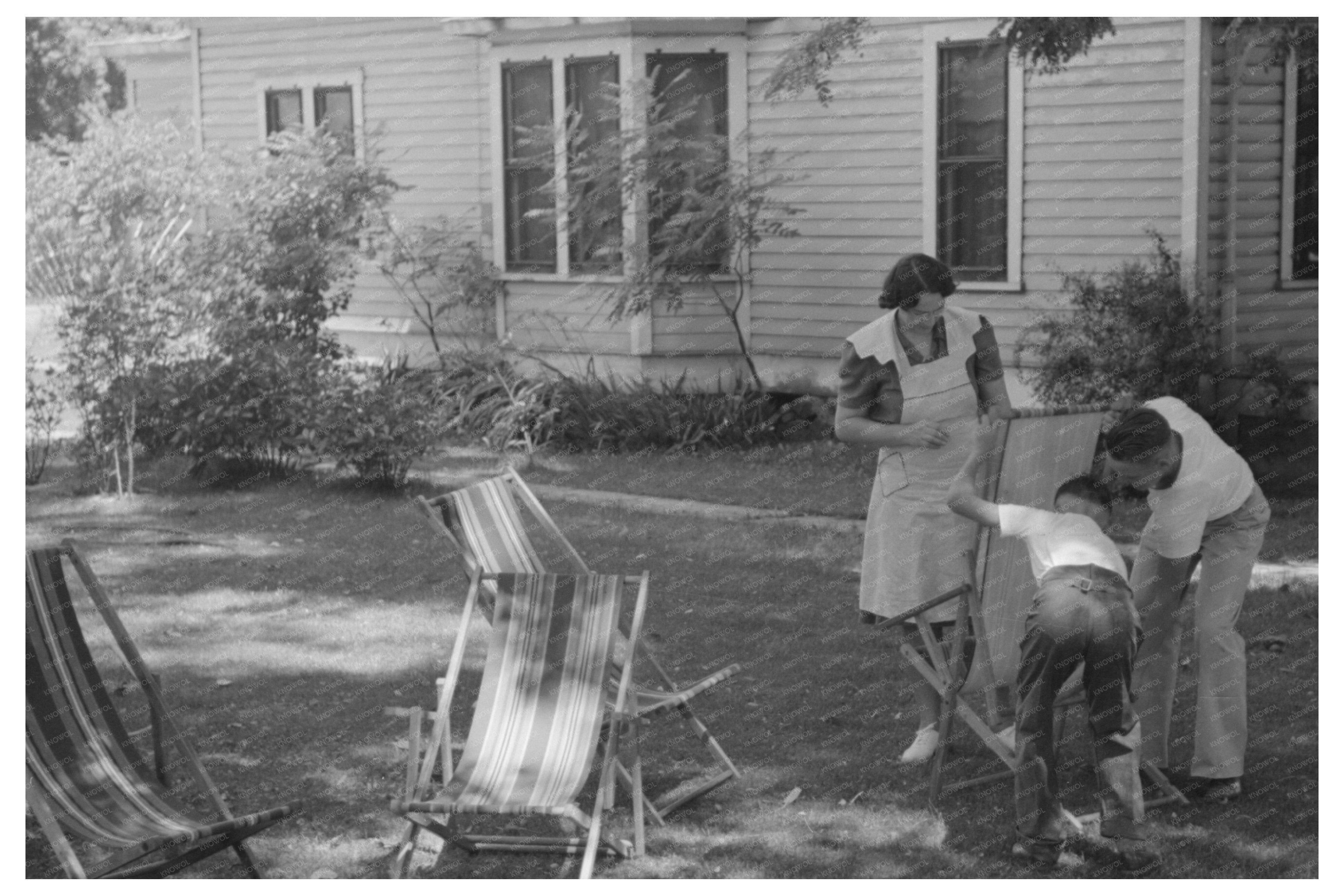 Caldwell Idaho Deck Chairs Lawn Scene July 1941