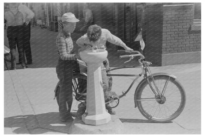 Caldwell Idaho Water Fountain Vintage Photo 1941