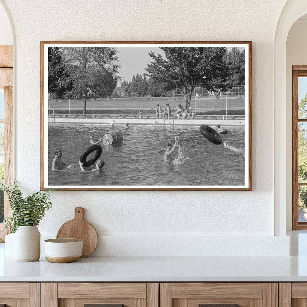 Caldwell Idaho Swimming Pool July 1941 Vintage Photo