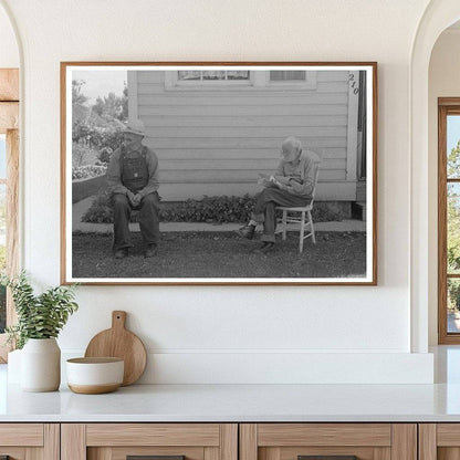 Caldwell Idaho Front Lawn Scene July 1941 Vintage Photo