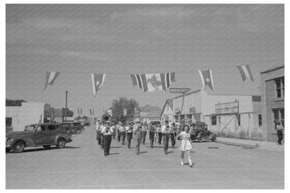 Vale Oregon Fourth of July Parade July 1941 Black and White