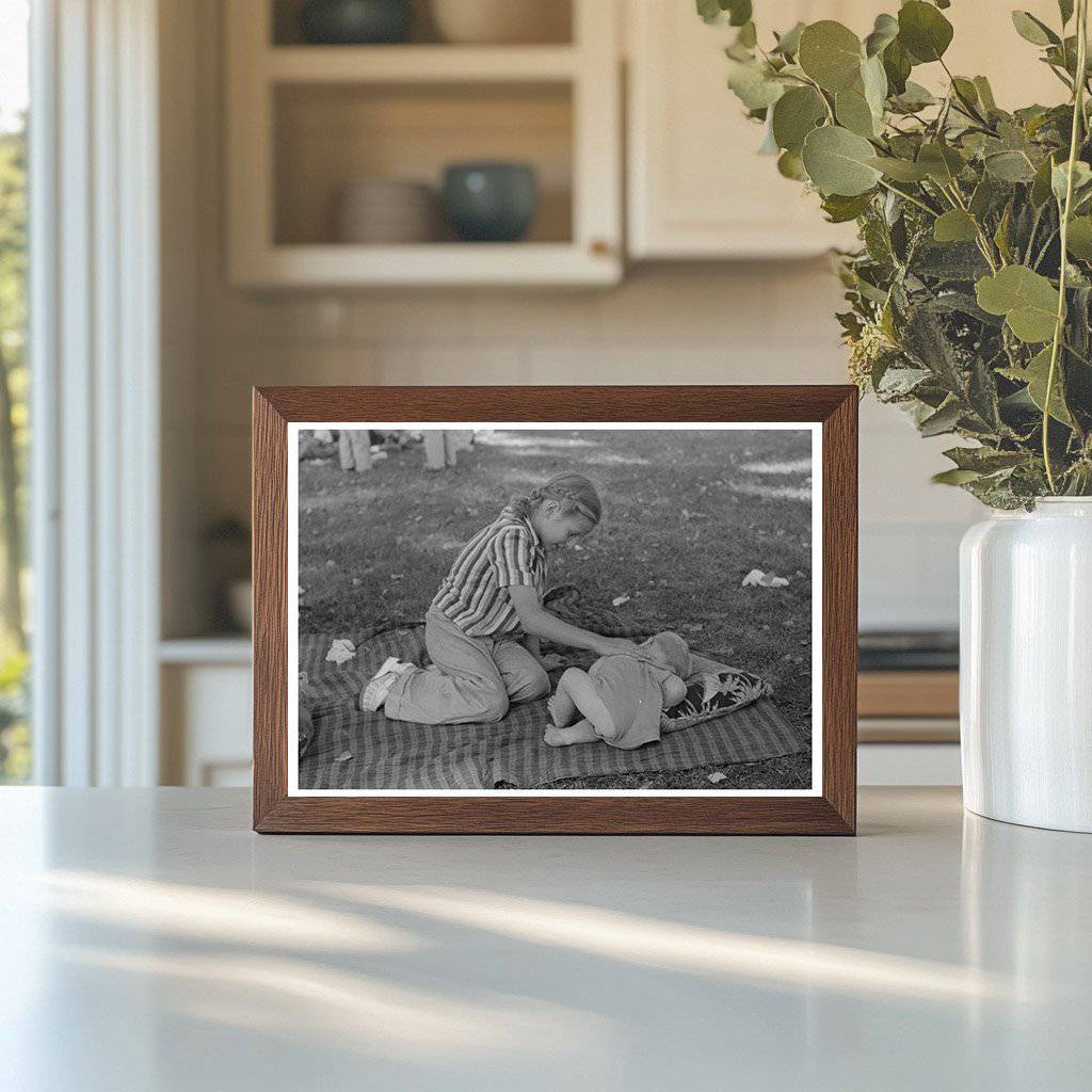 Fourth of July Picnic Scene Vale Oregon 1941