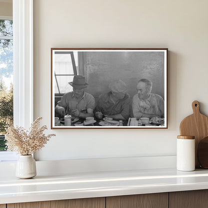 Men Lunching at Yakima Hop Ranch September 1941