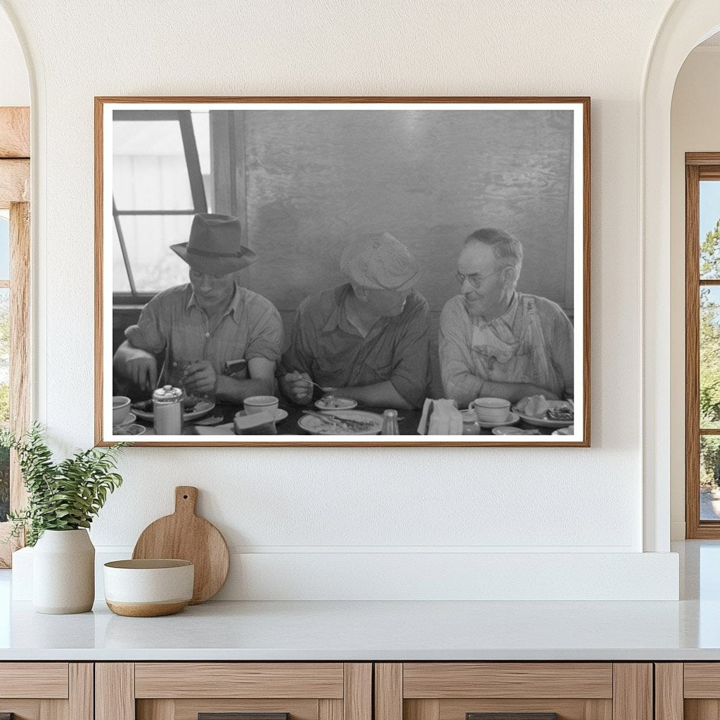 Men Lunching at Yakima Hop Ranch September 1941