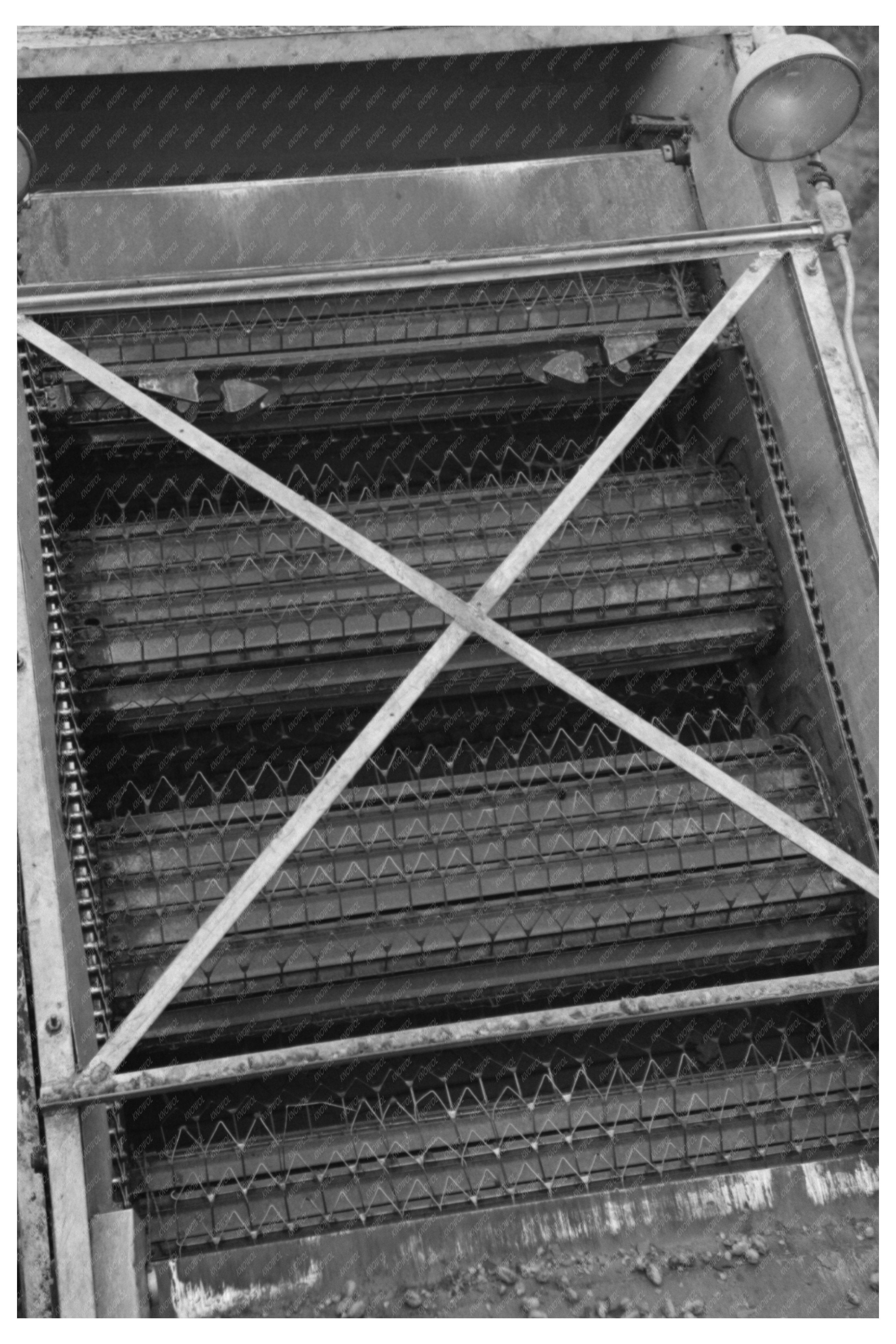 Portable Mechanical Hop Picker Cleaning Apparatus 1941