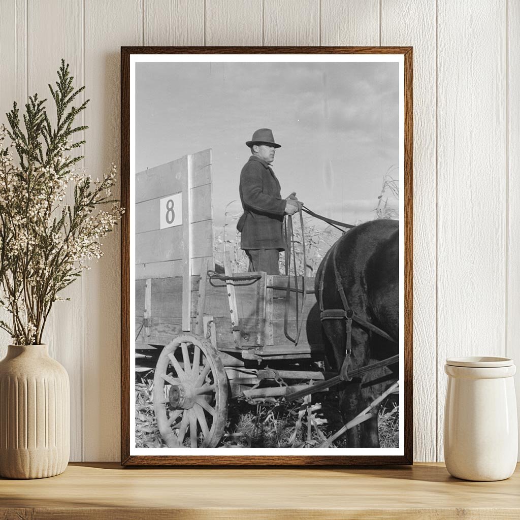 1941 Vintage Farmer Wagon Cornhusking Contest Ontario Oregon