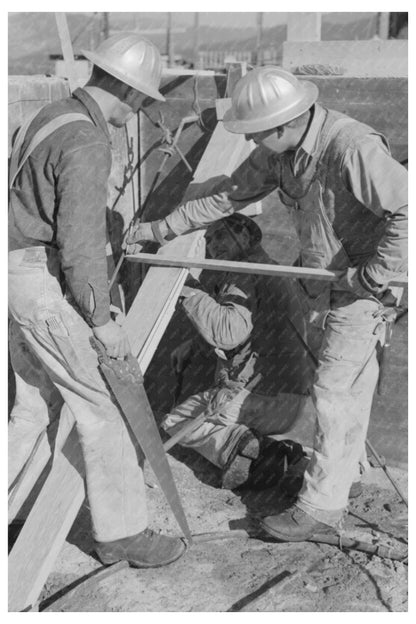 Carpenters at Shasta Dam December 1941 Vintage Photo