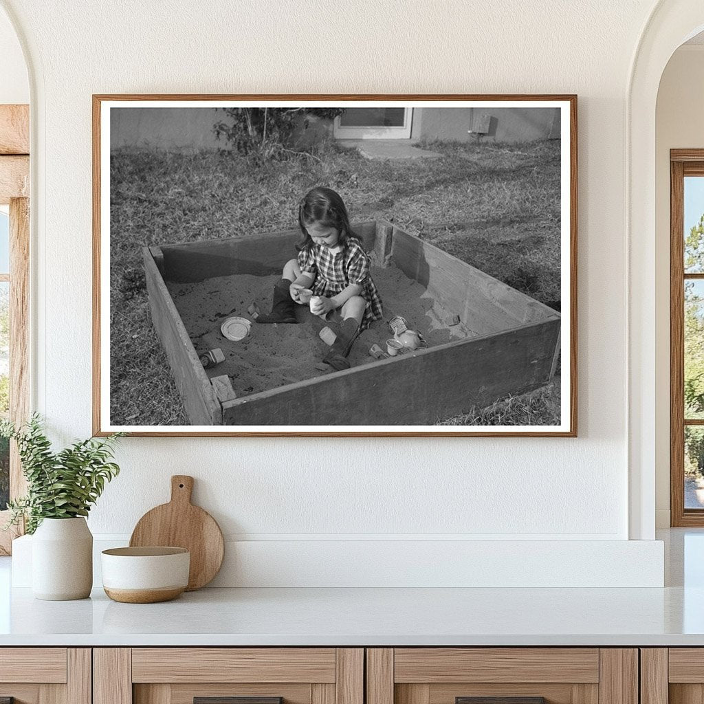 Child at Camelback Farms Phoenix Arizona 1942