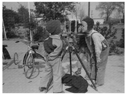 Children at Camelback Farms Phoenix Arizona 1942