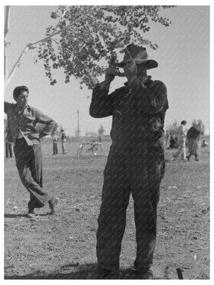 Horseshoe Pitching Contest March 1942 Yuma Arizona