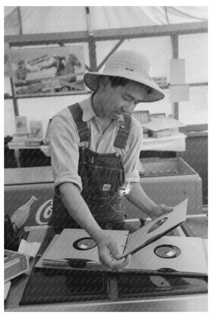 Japanese-American Farm Laborer in Nyssa Oregon 1942