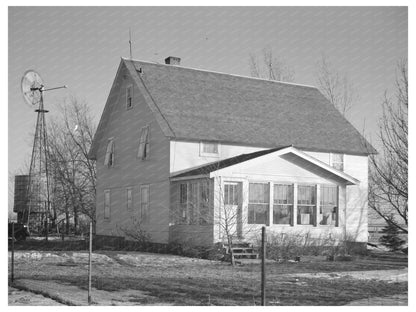 Remodeled 1936 Farmhouse in Emmet County Iowa