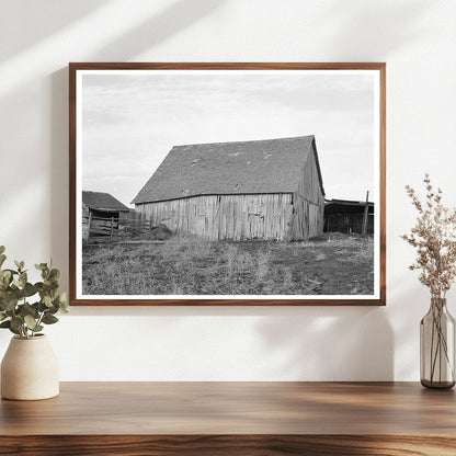 Barn on Clifford Hainlines Farm Ringgold Iowa 1937