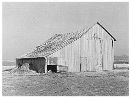 Old Barn on John Landers Farm Marseilles Illinois 1937