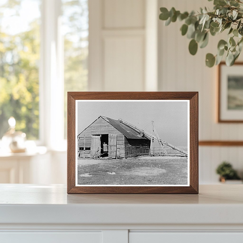 Corncrib on John Landers Farm Marseilles Illinois 1937