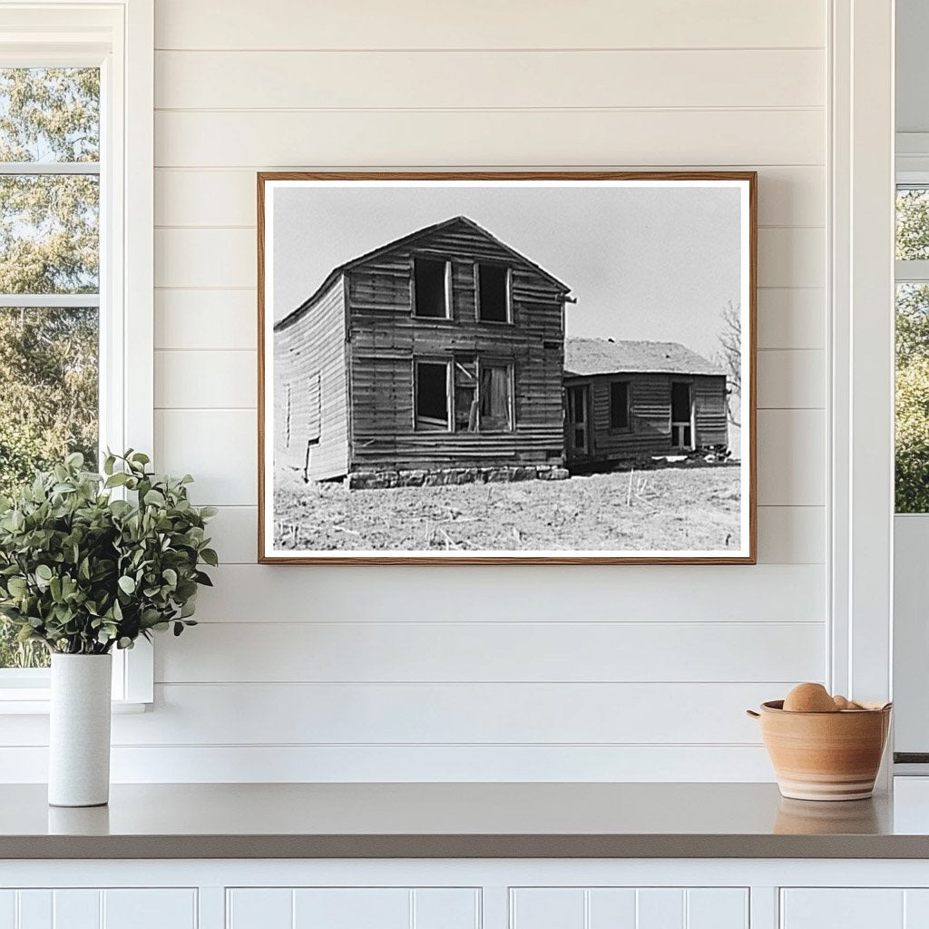 Abandoned Farmhouse in LaSalle County Illinois 1937