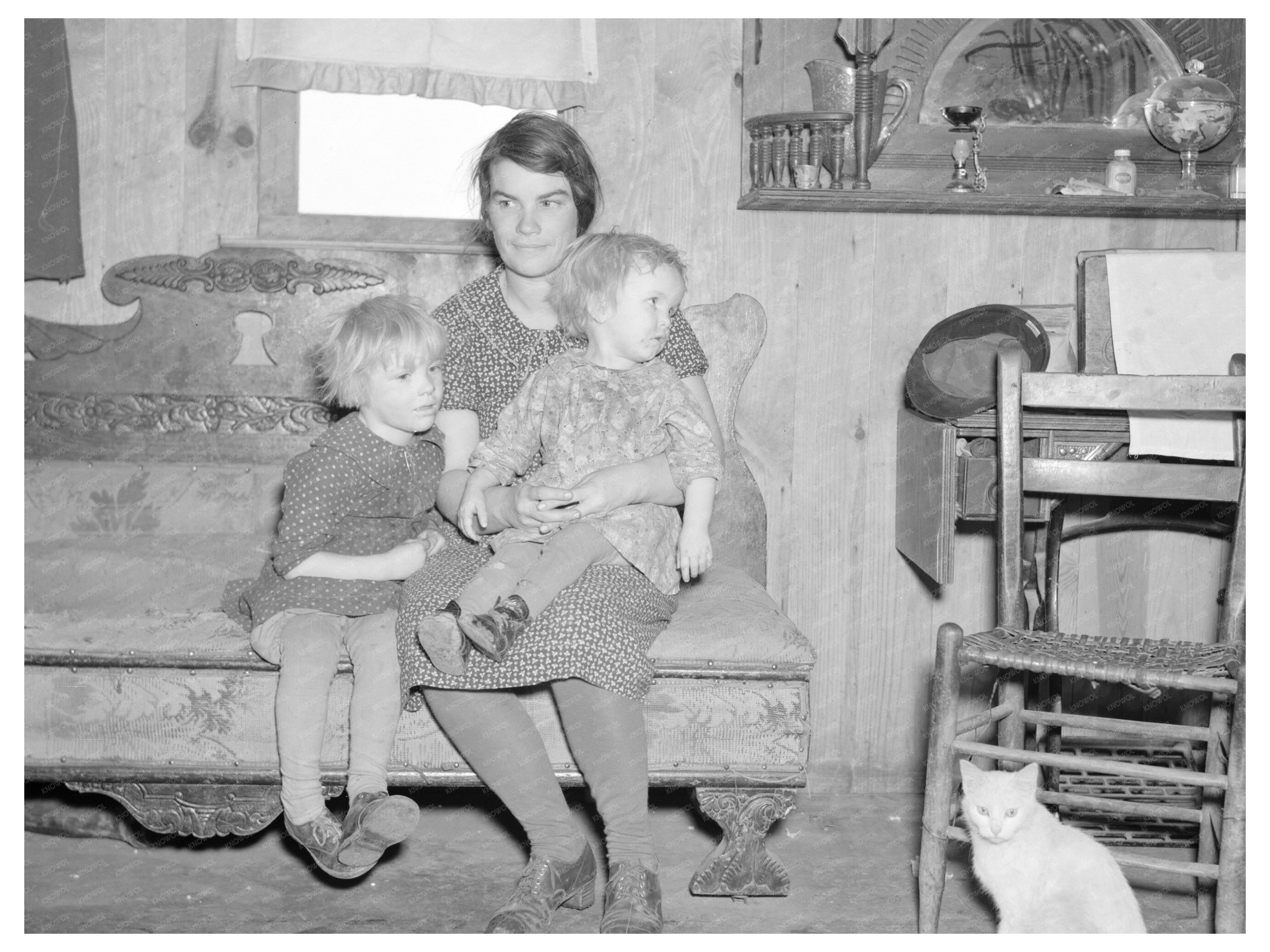 Mrs. Oscar Gaither and Children on Farm 1937