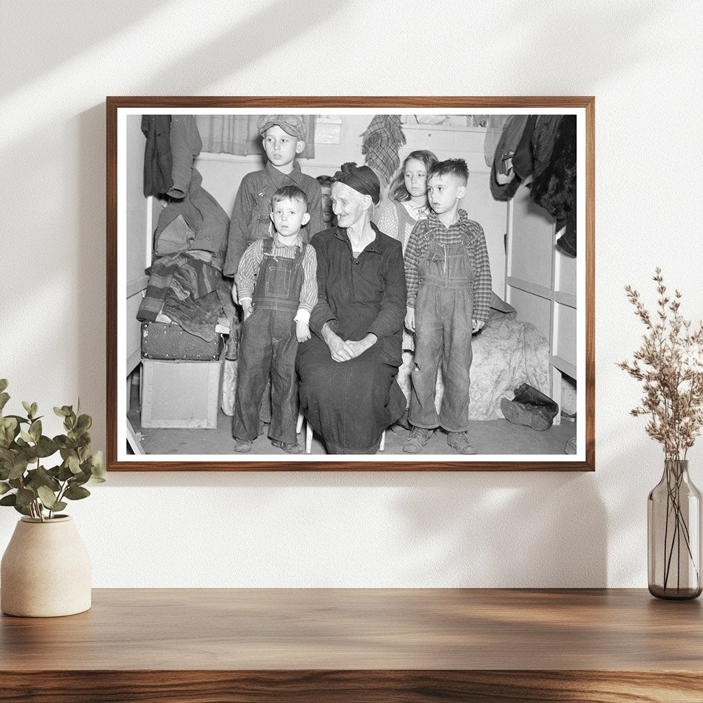 Children Cared for by Elderly Woman During 1937 Missouri Flood