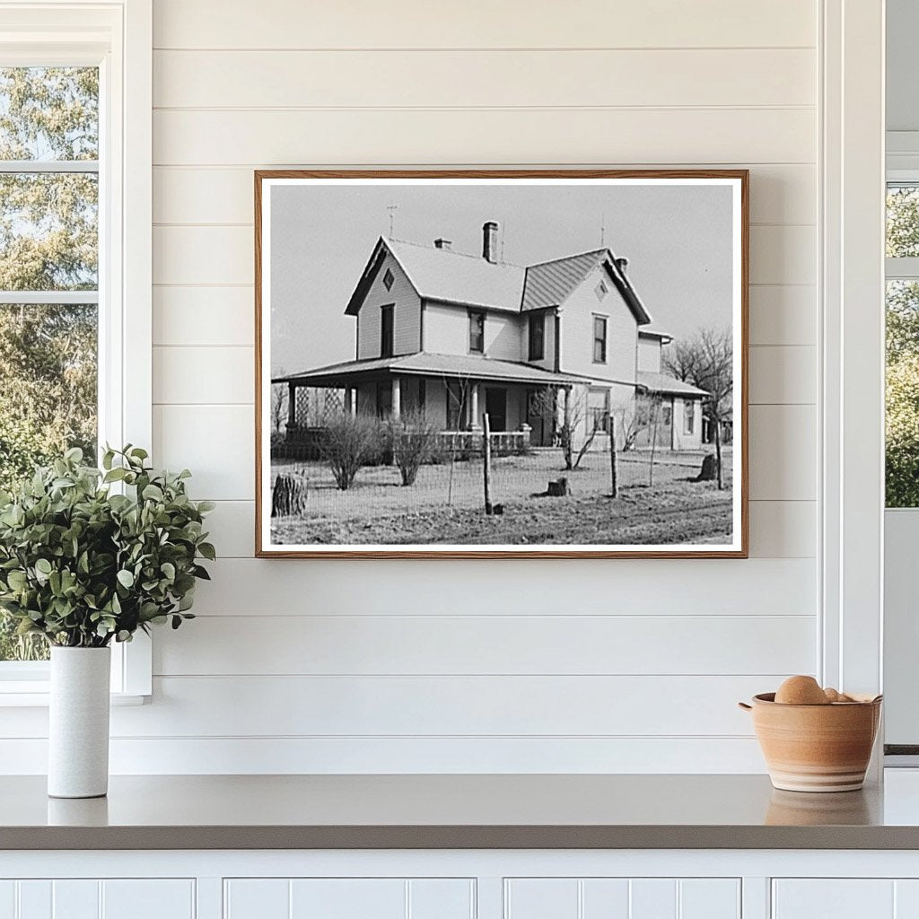 Farmhouse on 230-Acre Farm in Indiana February 1937