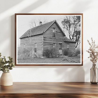 Farmhouse on C.V. Hibbs Farm Benton County Indiana 1937