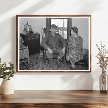 Charles Miller and Wife Moving in Benton County 1937