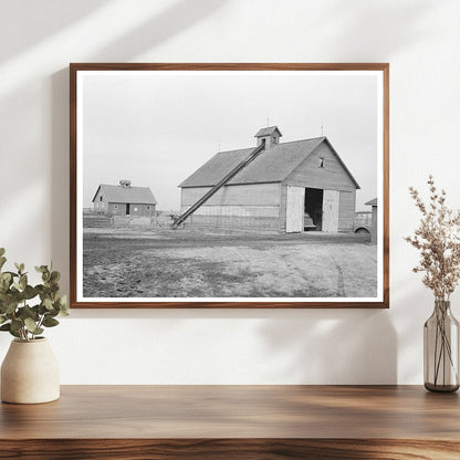 Corncrib and Barn on Roy Conners Farm March 1937