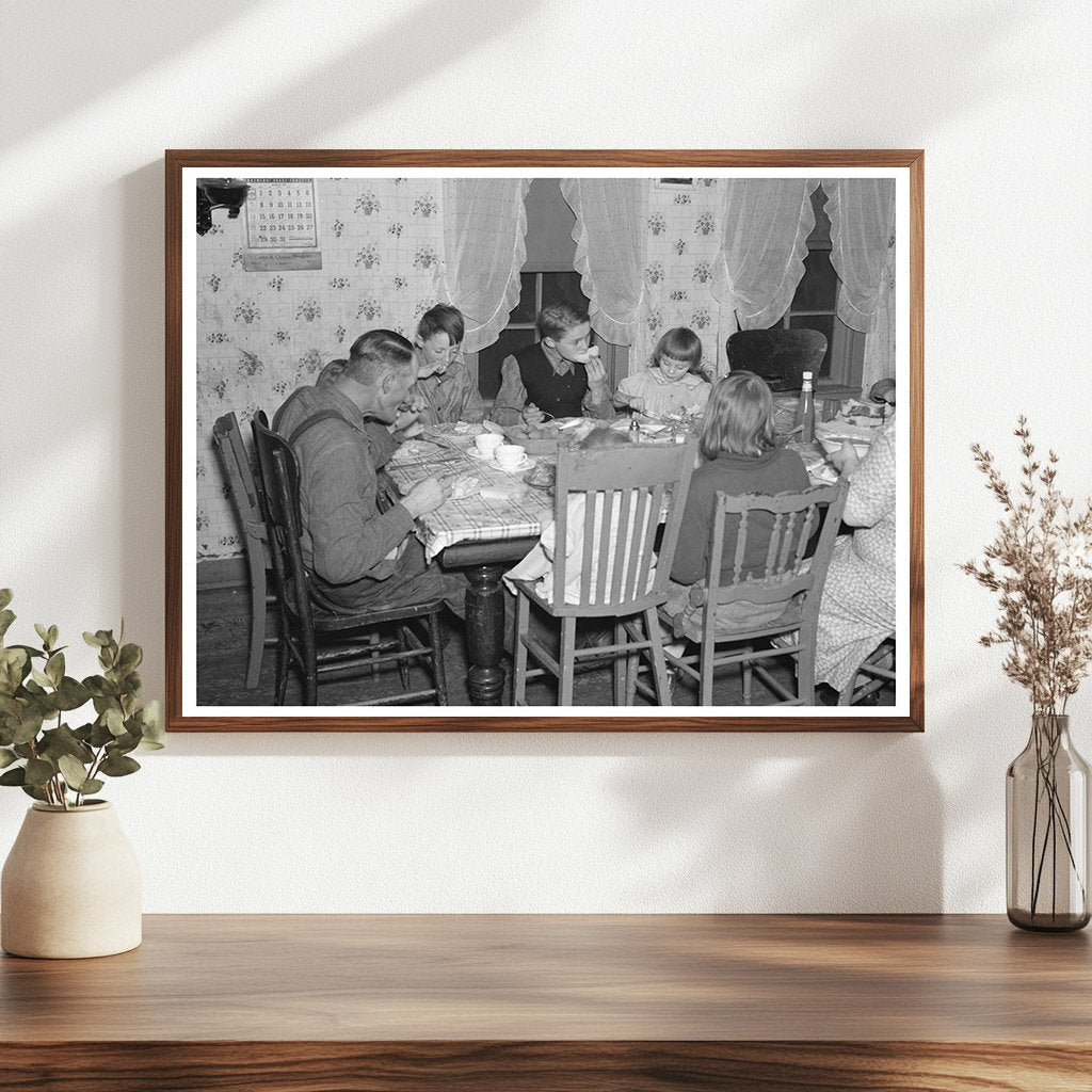 Tip Estes Family Dinner 1937 Fowler Indiana