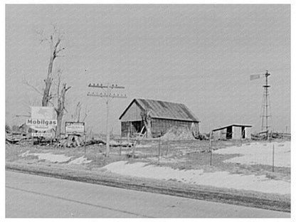 Farm Scene near Aledo Illinois March 1937