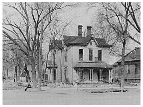 Vintage House in Shawneetown Illinois April 1937