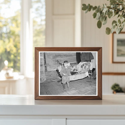 William Howells Son in Wisconsin Farm Home May 1937