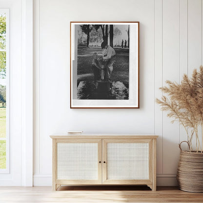 Vintage Water Fountain Picnic Scene Vale Oregon 1941