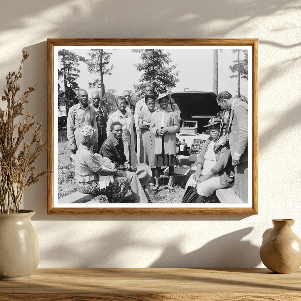 Dr. Lees Traveling Clinic at Sabine Farms 1941