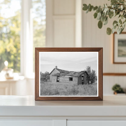 Abandoned House in Allegan County Michigan June 1937