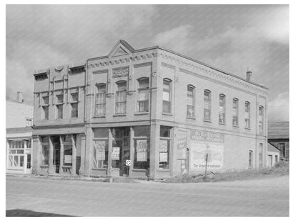 Vintage Vacant Building Biwabik Minnesota 1937