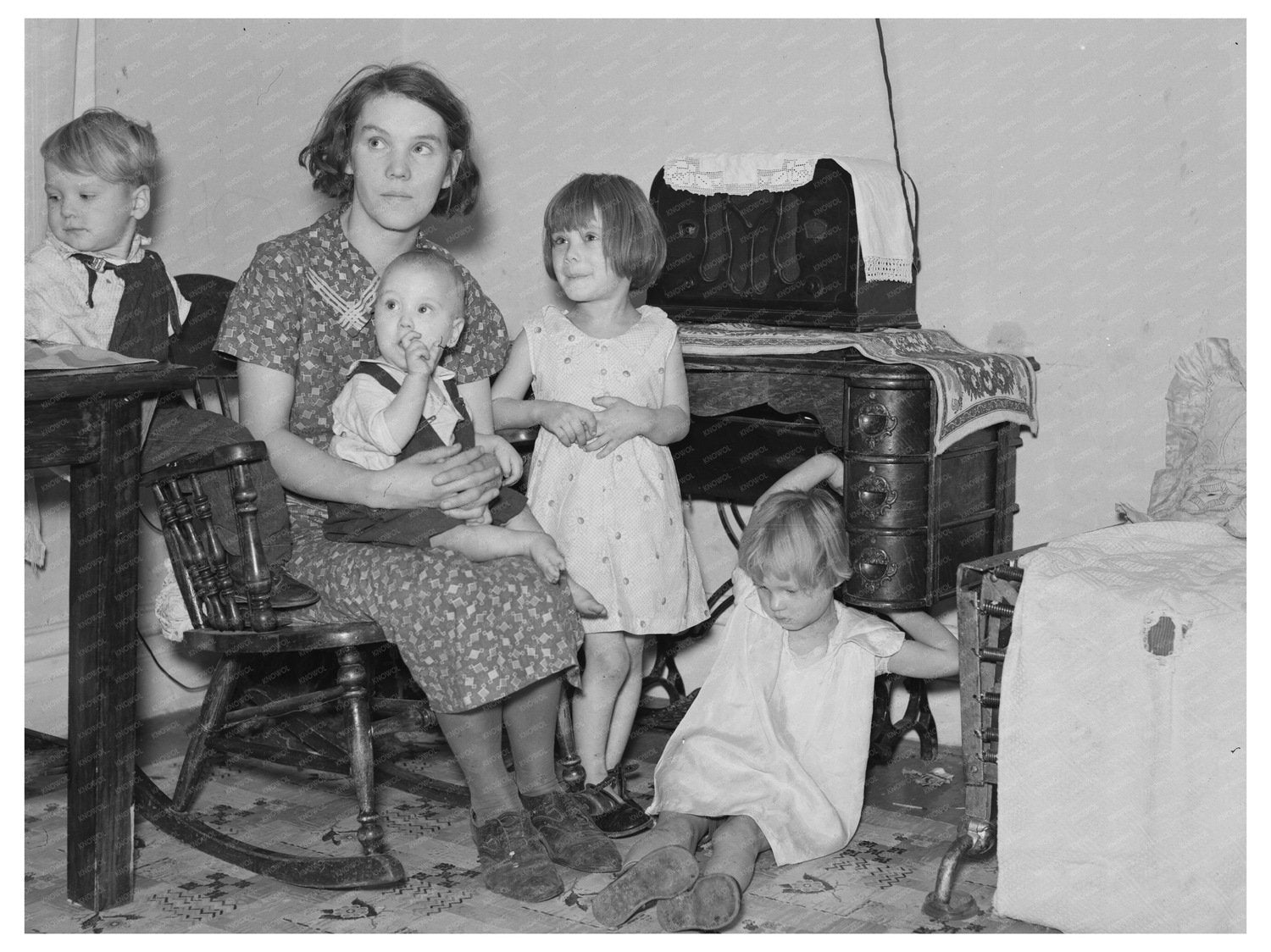 Mrs. Shotbang and Children in North Dakota 1937