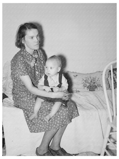 Mrs. Shotbang and Baby in North Dakota 1937