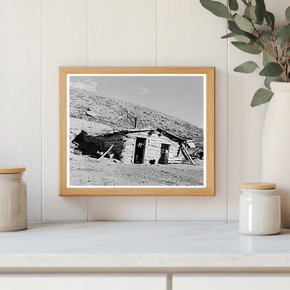 Mud and Log House Construction in North Dakota 1937