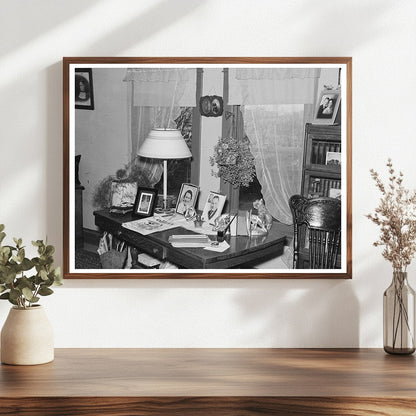 Vintage Living Room Table of George Bolster 1937