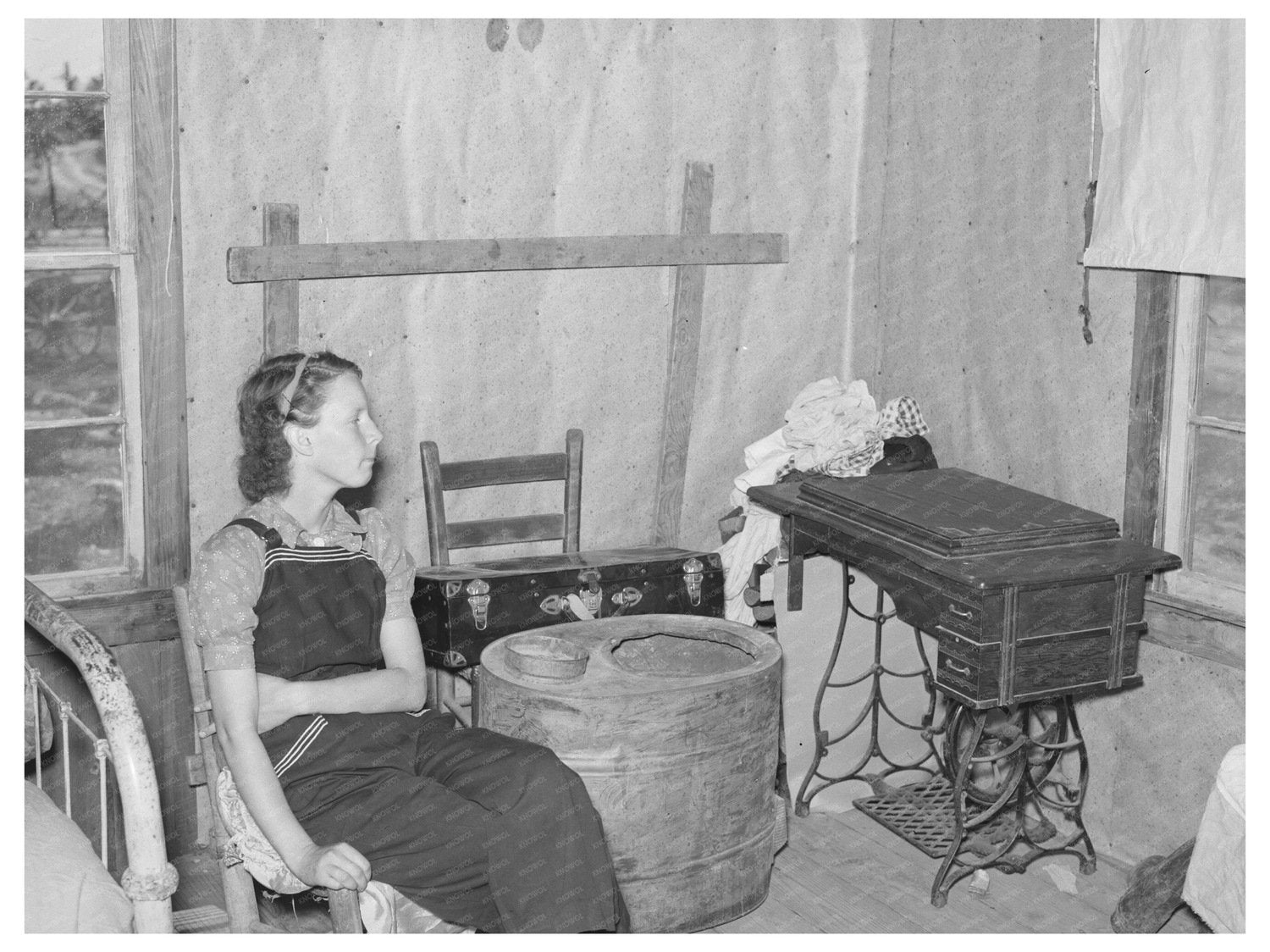 Sharecroppers Daughter in Shack Bedroom May 1938