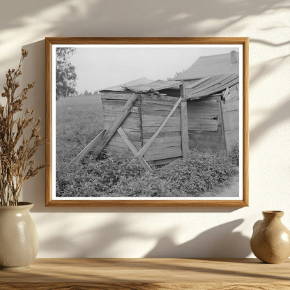 Sheds on Sharecroppers Farm New Madrid County 1938