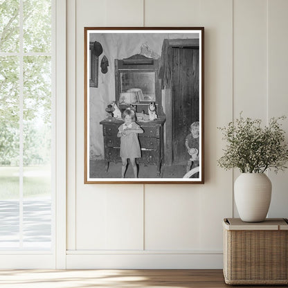 Children in Shack Home Southeast Missouri Farms 1938