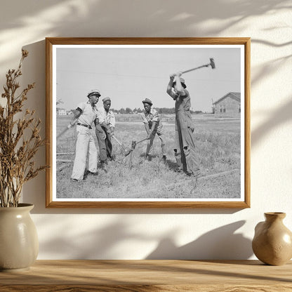 Lasses-White Show Preparation Sikeston Missouri 1938