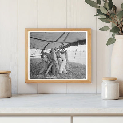 Tent Pole Setup at Lasses-White Show Sikeston 1938