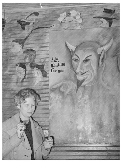 Young Girl in Barroom Raceland Louisiana 1938