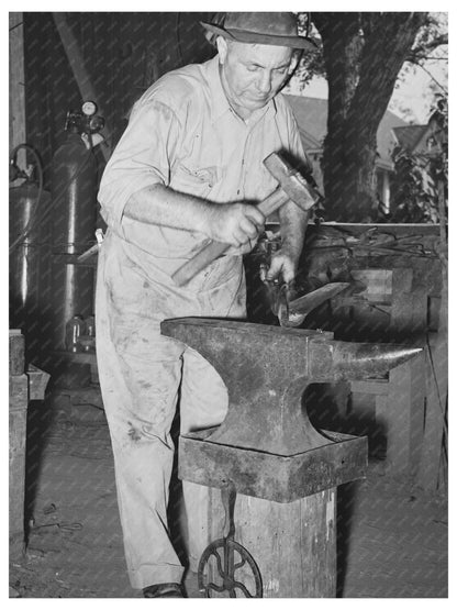 Blacksmith Crafts Knife for Farm Tool Abbeville 1938