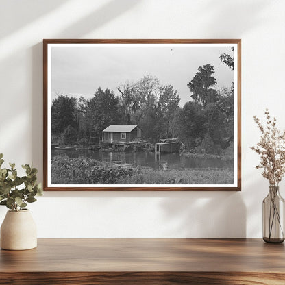Fishermans House on Bayou in Akers Louisiana 1938
