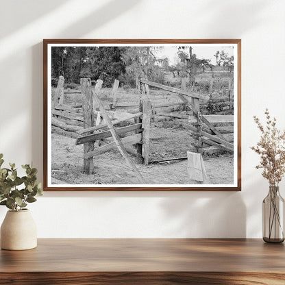 Fencing on W.E. Smiths Farm Morganza Louisiana 1938