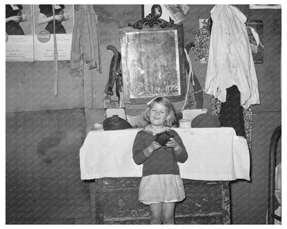 Child of Sharecropper in Jones County Mississippi 1939