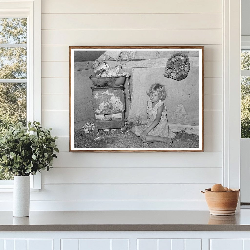 Migrant Child in Tent Home Weslaco Texas February 1939