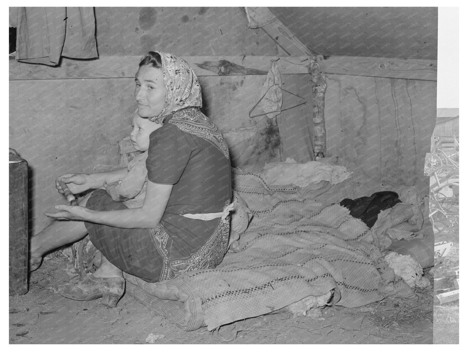 Vintage 1939 Photo of Migrant Mother and Child Texas